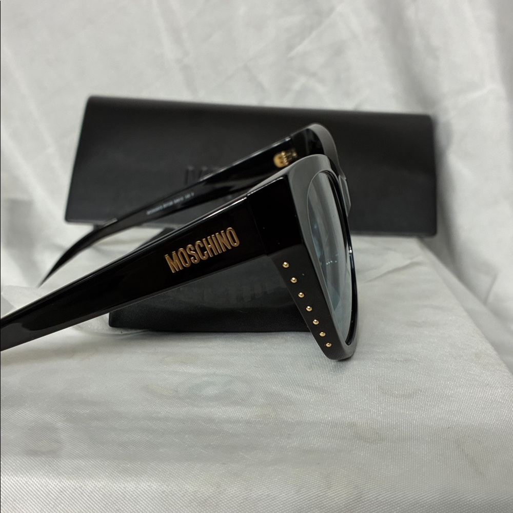 New Moschino Black and Gold Sunglasses